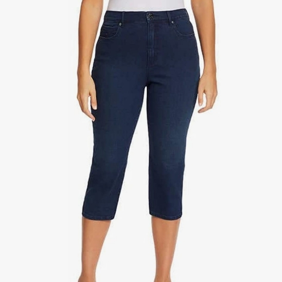 Gloria Vanderbilt Jeans Gloria Vanderbilt Amanda Capri Jeans Poshmark
